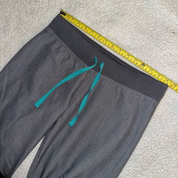 Figs Womens Gray Scrub Bottoms Straight Leg Size Small NWOT - Picture 8 of 11